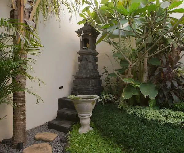 Niketan - 3 Bedrooms Sanur, Harbor, Near Sanur (Bali)